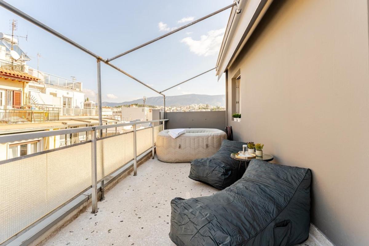 Lovely Apt W/Heated Jacuzzi &Full Acropolis View Apartment Athens Luaran gambar